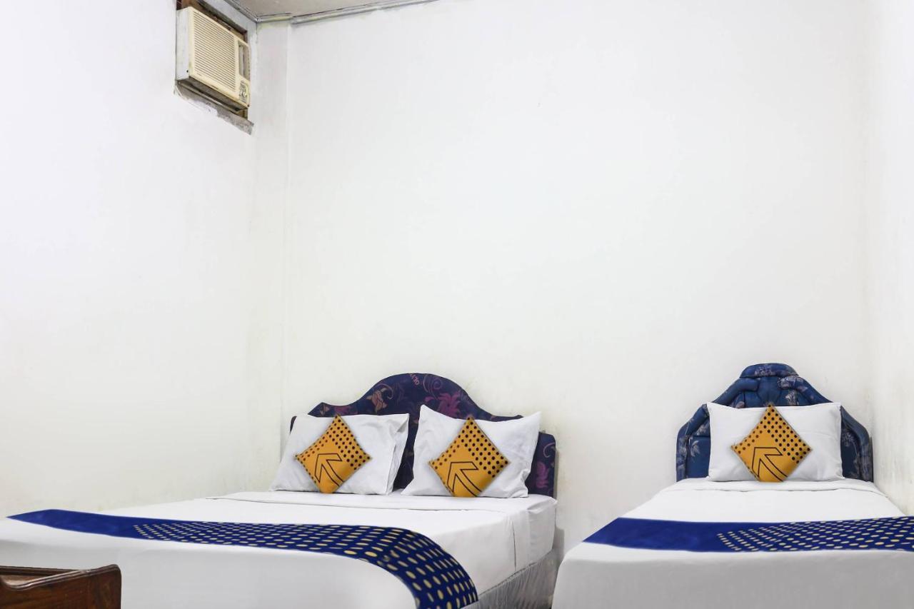 Spot On 91212 Hotel Kelimutu Kupang (East Nusa Tenggara) Exterior foto